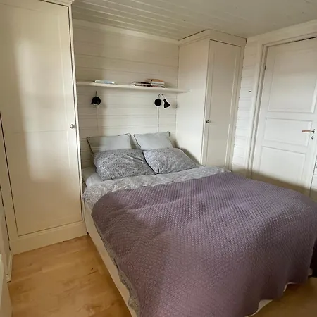 Apartment Stylish 4-bedroom With Mountain Views! *