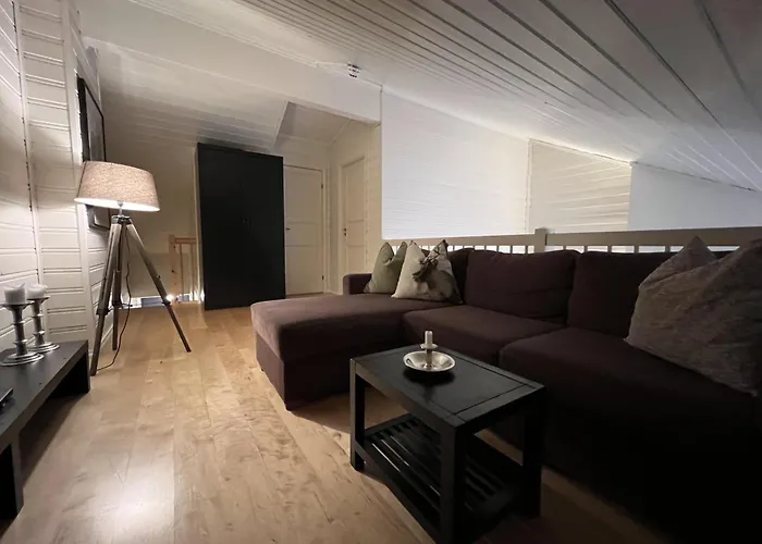 Lägenhet Stylish 4-bedroom With Mountain Views! Beitostolen